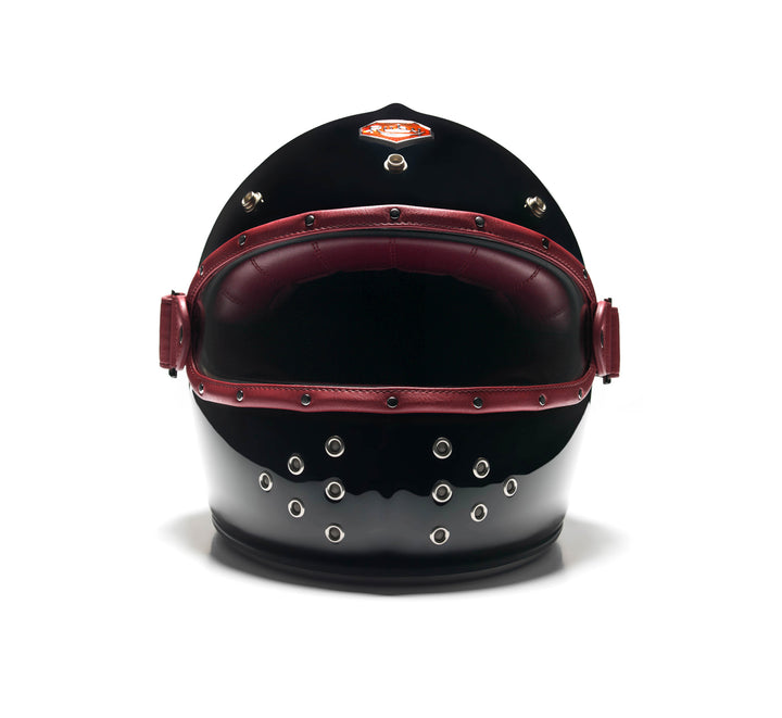 FÉLIX MASKA // BURGUNDY